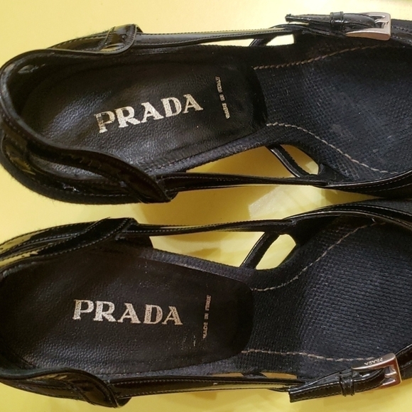 Prada OPEN TOE black heels. Size 40 - Picture 12 of 14